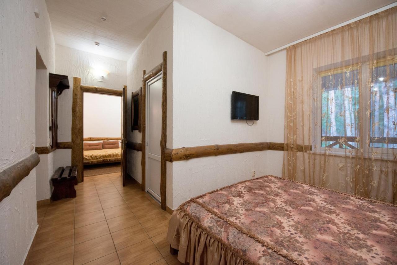 Hotel Oazis-M Babin Esterno foto